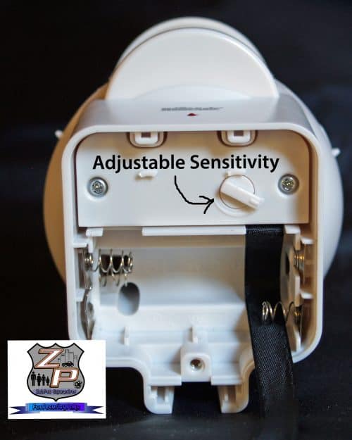 HomeSafe Adjustable Motion Sensor Battery Compartment